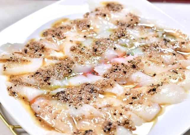 鯛　スパイスカルパッチョ.jpg