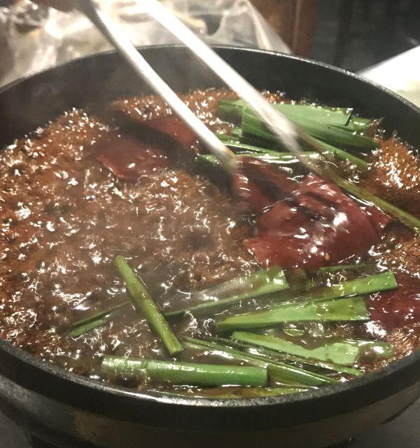熊肉　中華鍋_調整mini.jpg